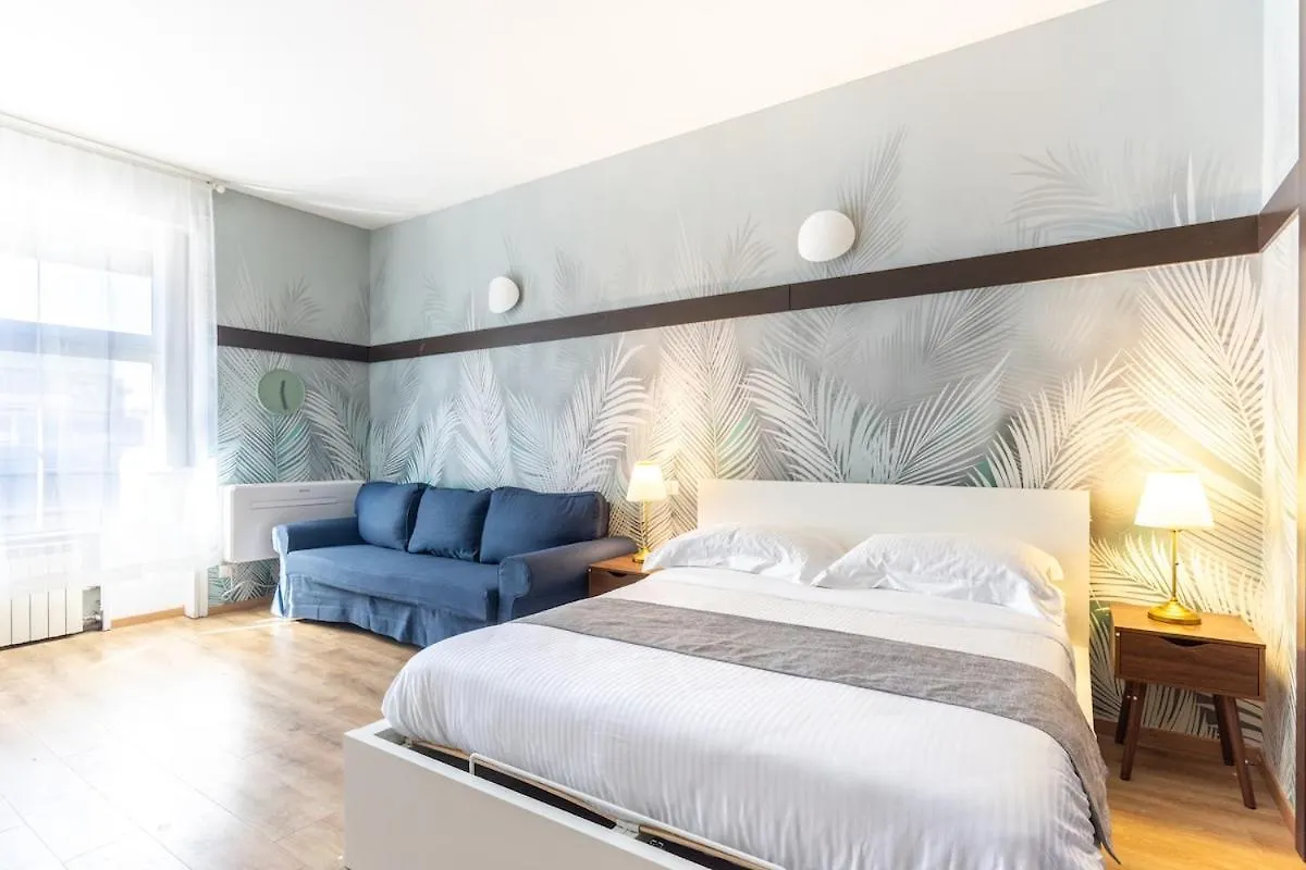 Duomo 5Min - Torre Velasca - 2 Bedrooms - Netflix, Wi-Fi ميلان 0*,